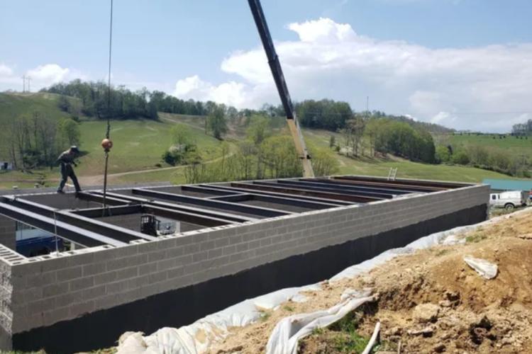 Foundation with metal beams by Naternicola's Masonry